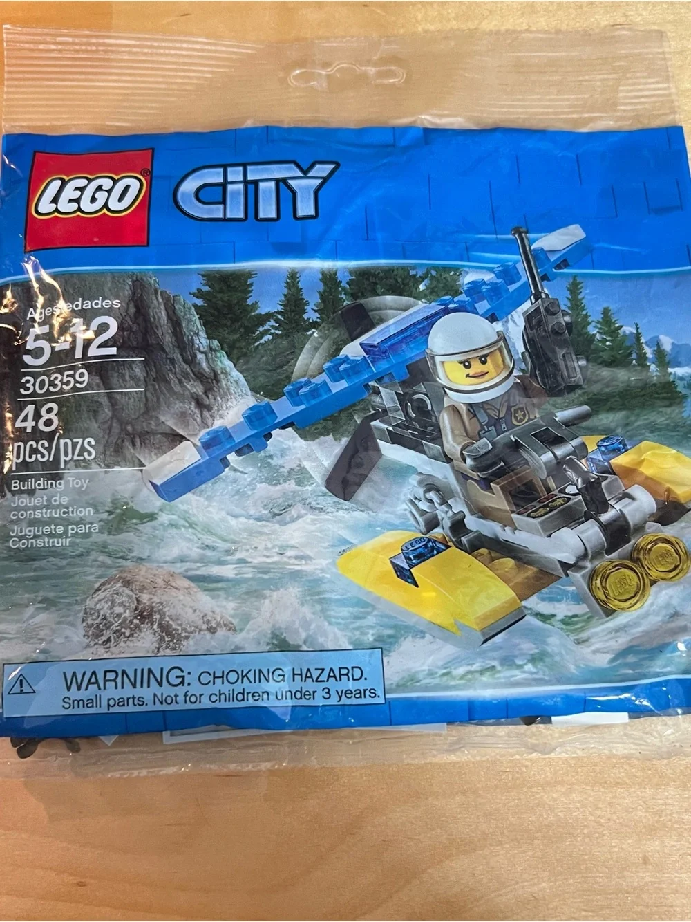 New & Sealed Lot of 3 Lego City RETIRED Polybags